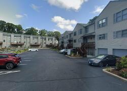Pre-foreclosure Listing in PLAINFIELD PIKE APT C2 JOHNSTON, RI 02919