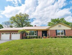 Pre-foreclosure in  Westwind Trl Bardstown, KY 40004