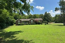 Pre-foreclosure in  Callis Rd Lebanon, TN 37090