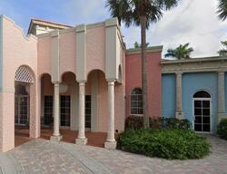 Pre-foreclosure in  Fontana Del Sol Way Naples, FL 34109