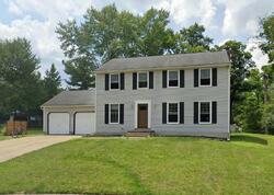 Pre-foreclosure in  Smokerise Dr Medina, OH 44256