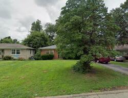 Pre-foreclosure in  Gladden Dr Louisville, KY 40218