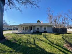 Pre-foreclosure in  TALLAWANDA DR Fairfield, OH 45014