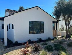 Pre-foreclosure in  Quinientos St Santa Barbara, CA 93103