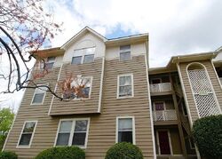  Willowbrook Dr , Fayetteville NC