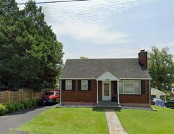 Pre-foreclosure in  Chapman Rd Oakwood, VA 24631