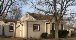 Pre-foreclosure in  MAXWELTON DR Des Moines, IA 50315