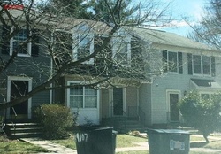 Pre-foreclosure in  GROTTO LN Germantown, MD 20874