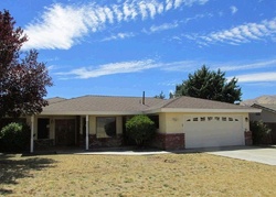  Brook Dr, Tehachapi CA