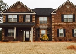 Pre-foreclosure in  THE LAKES DR Fairburn, GA 30213
