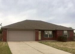 Pre-foreclosure in  PEACHTREE LN Ward, AR 72176