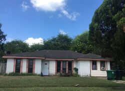 Pre-foreclosure in  ESTRELLITA DR Houston, TX 77060