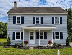 Pre-foreclosure in  MAPLE AVE Cedarville, NJ 08311