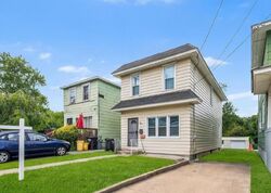 Pre-foreclosure in  RIVER RD Pennsauken, NJ 08110
