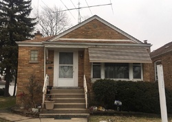 Pre-foreclosure in  S STATE ST Riverdale, IL 60827
