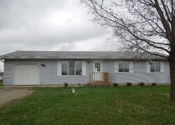  Lawndale St, North Branch MI