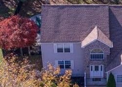  Veronica Ct, Old Bridge NJ