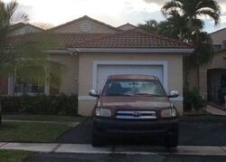 Pre-foreclosure in  SW 180TH TER Hollywood, FL 33029