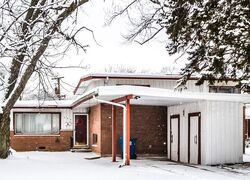 Pre-foreclosure in  N BRADLEY DR Chicago Heights, IL 60411