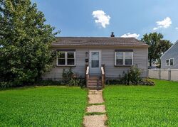 Pre-foreclosure in  CREEK RD Bellmawr, NJ 08031