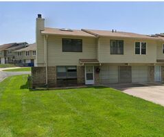 Pre-foreclosure in  S Saville Ct Independence, MO 64055