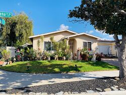  Magdalena Dr, Oceanside CA