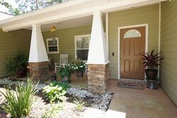 Pre-foreclosure in  26th St Niceville, FL 32578