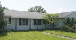 Pre-foreclosure in  S LANTANA AVE Avon Park, FL 33825