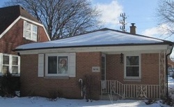 Pre-foreclosure in  N 65TH ST Milwaukee, WI 53218
