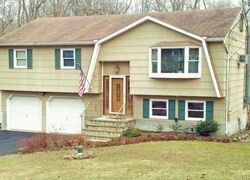 Pre-foreclosure in  ADELPHI TRL Hopatcong, NJ 07843