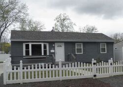 Pre-foreclosure in  LIBERTY AVE Mays Landing, NJ 08330