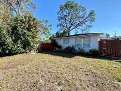 Short-sale Listing in POINSETTIA AVE NAPLES, FL 34104