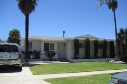 Short-sale in  THOREAU ST Inglewood, CA 90303