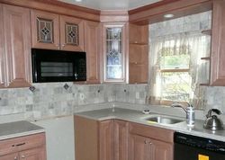 Short-sale in  GLOUCHESTER DR Somerset, NJ 08873