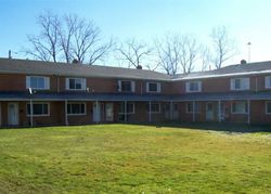 Short-sale Listing in CAROLINE DR APT 13 CLEVELAND, OH 44128