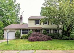 Short-sale in  INWOOD RD Wilmington, DE 19810