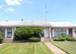 Short-sale in  E 87TH ST Chicago, IL 60619