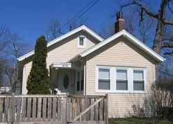 Short-sale in  VINE ST Winnetka, IL 60093