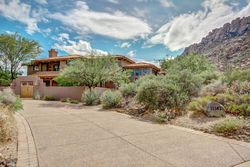 Short-sale Listing in E YEARLING DR SCOTTSDALE, AZ 85255