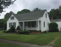 Short-sale in  FLORIDA AVE Portsmouth, VA 23707