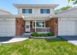 Short-sale in  WILTSHIRE CT Schaumburg, IL 60193