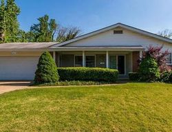 Short-sale Listing in SAINT ANTHONY LN FLORISSANT, MO 63033