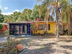 Short-sale in  CORONADO RD Fort Myers, FL 33901