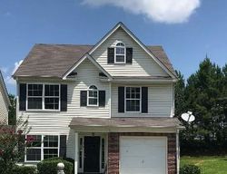 Short-sale in  HICKORY LANE CIR Union City, GA 30291