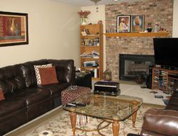 Short-sale in  IRON HORSE CT Grayslake, IL 60030