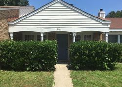 Short-sale Listing in TENURE LN VIRGINIA BEACH, VA 23462