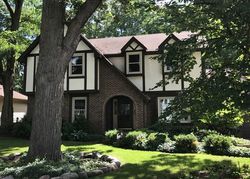 Short-sale in  YORKSHIRE WOODS CT Wheaton, IL 60189