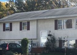 Short-sale in  THELMA DR Union, NJ 07083