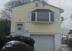 Sheriff-sale Listing in HICKORY ST EDISON, NJ 08817
