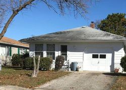 Short-sale in  CASTLE HARBOR DR Toms River, NJ 08757